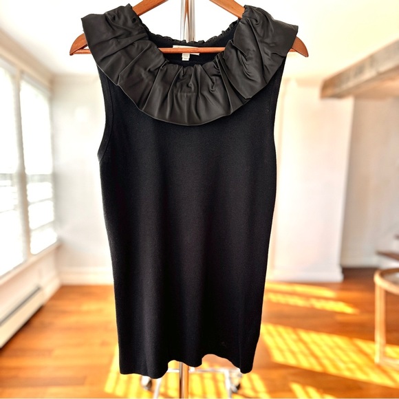 Burberry Tops - Burberry Black Sleeveless Ruffle Blouse in a Stretch Knit, Cashmere Blend